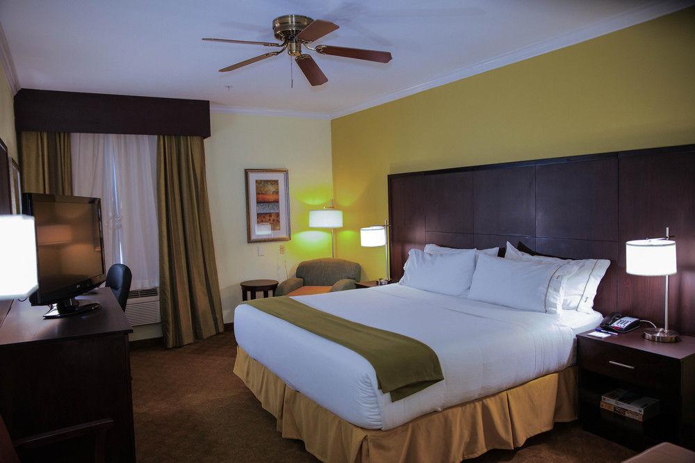 Holiday Inn Express Hotel & Suites Houston North Intercontinental By Ihg Westfield Bagian luar foto